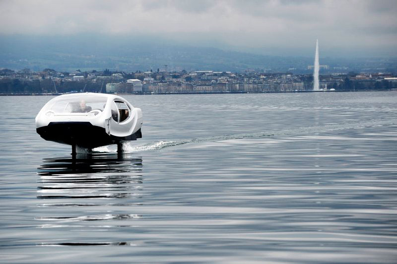 Электрическое «летающее» водное такси Seabubbles показали в работе