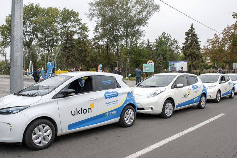 Электрокар такси: в Мариуполе сервис по заказу такси Uklon предлагает электромобили