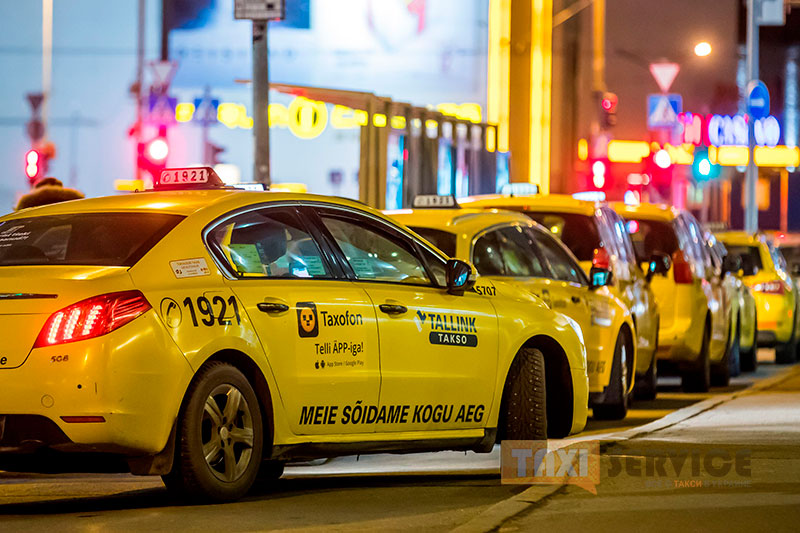 Глава таксофирмы: перегородки в такси - это новая норма в Эстонии