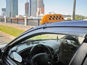 Законопроект о работе такси должен быть принят до Евро-2012