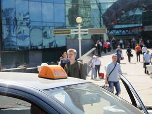 Работу такси в Украине попробуют реформировать