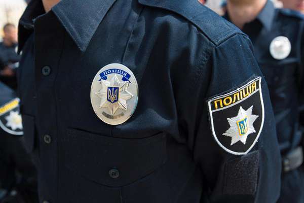 В Житомире за рулем такси оказался пьяный патрульный из Киева