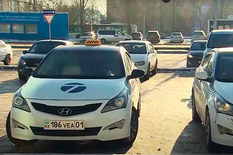 Теневой оборот: что происходит на рынке такси Казахстана? Видео
