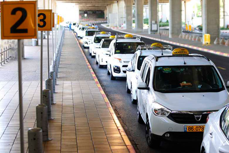 Uber возобновит работу такси в Израиле с лицензированными таксистами