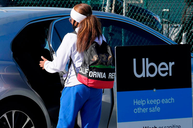 Агрегатор такси Uber начнет показывать водителям, сколько им заплатят за поездку