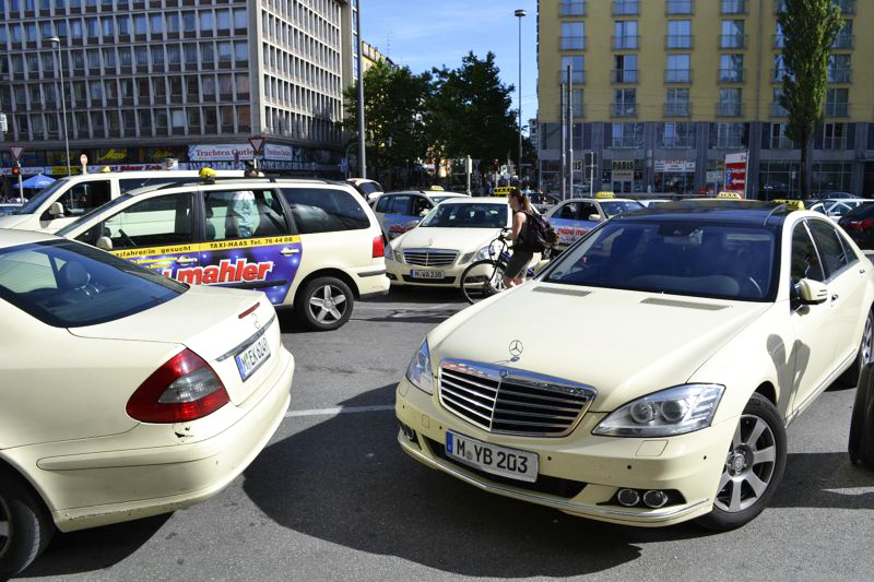 Как не купить машину после такси в Украине