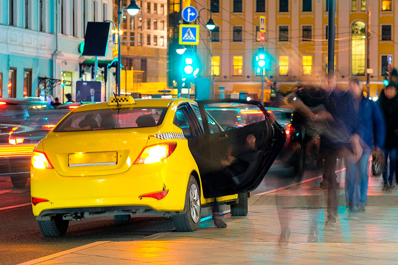 Такси в Украине ждет новый закон: страхование пассажиров и техосмотр