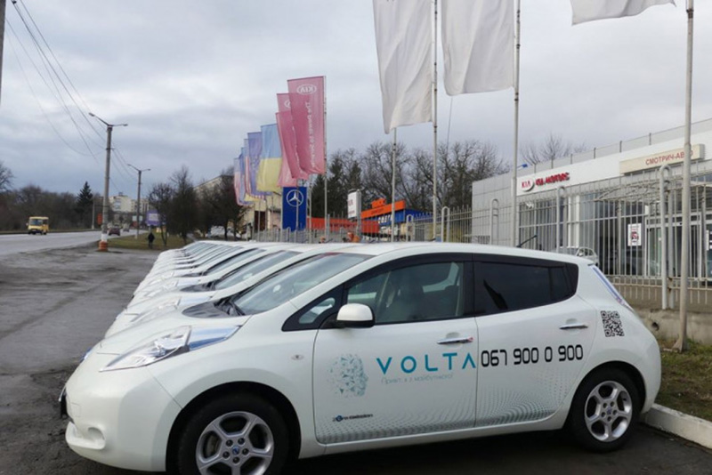 В Каменце-Подольском начала работать служба екотакси "Volta". Портал Такси Сервис