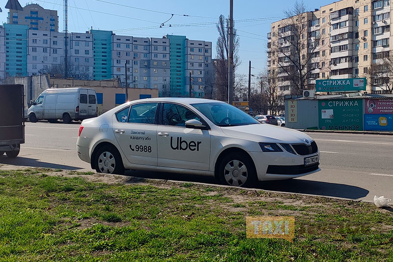 Петиция провалилась: запрет агрегаторов-такси Убер и Болт в Украине отменяется