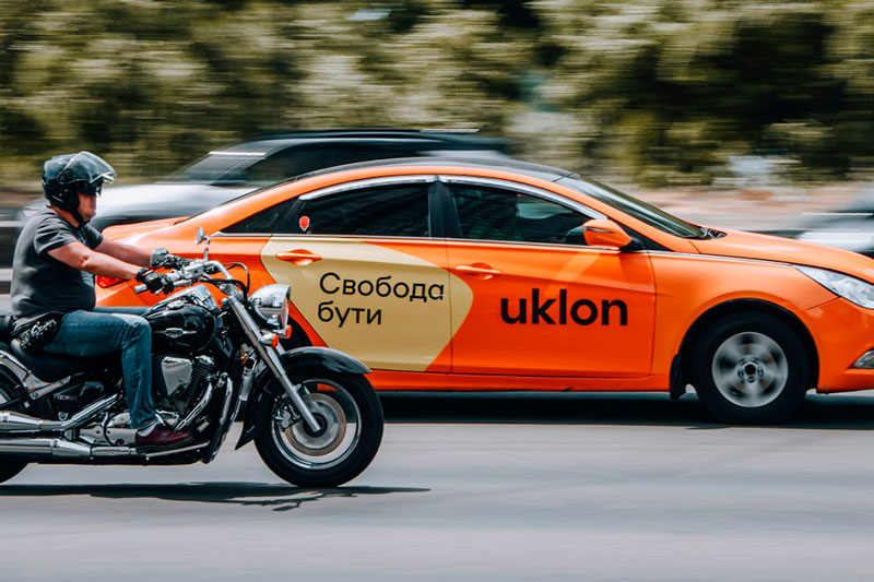 Апельсинки такси: в Украине наплыв подержанных авто Hyundai и KIA, почему их так много