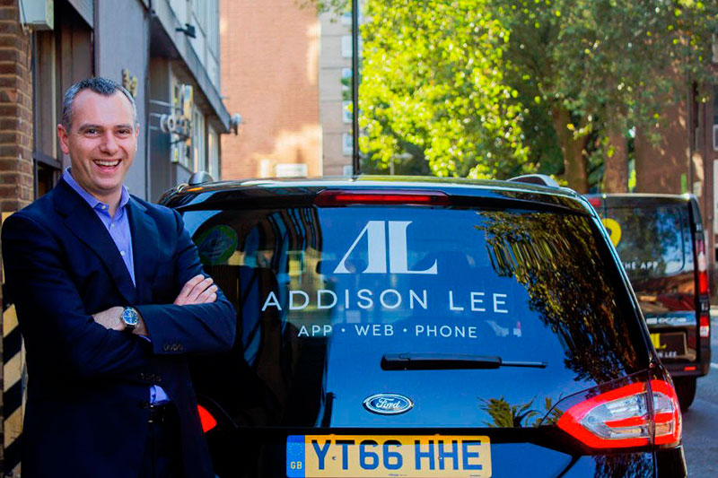 Крупнейшая компания такси в Лондоне перейдет на электромобили к 2023 году