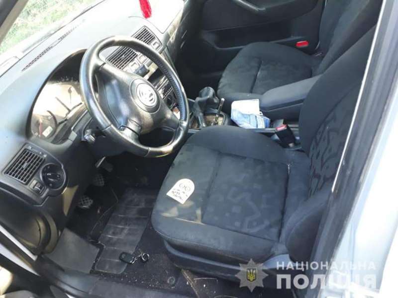На Львовщине разбойники хотели отобрать авто у водителя такси. Фото