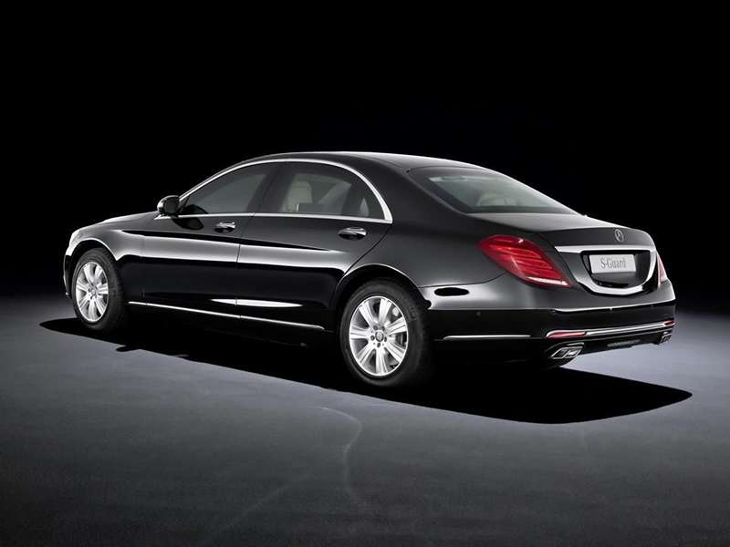 Как выглядят бронированные Mercedes за $1,5 млн для автопарка президента Украины