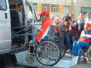В Москве открыли частное такси для инвалидов