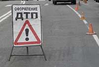 Авария такси на Бориспольской трассе: Лачетти влетело под Камаз