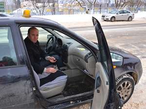 Таксистам Днепропетровска погода только на руку
