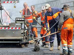 Украина берет кредит на капитальный ремонт дорог