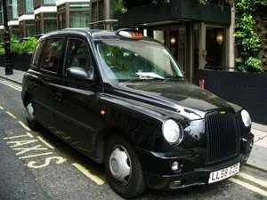В Британии таксистов обязывали следить за клиентами